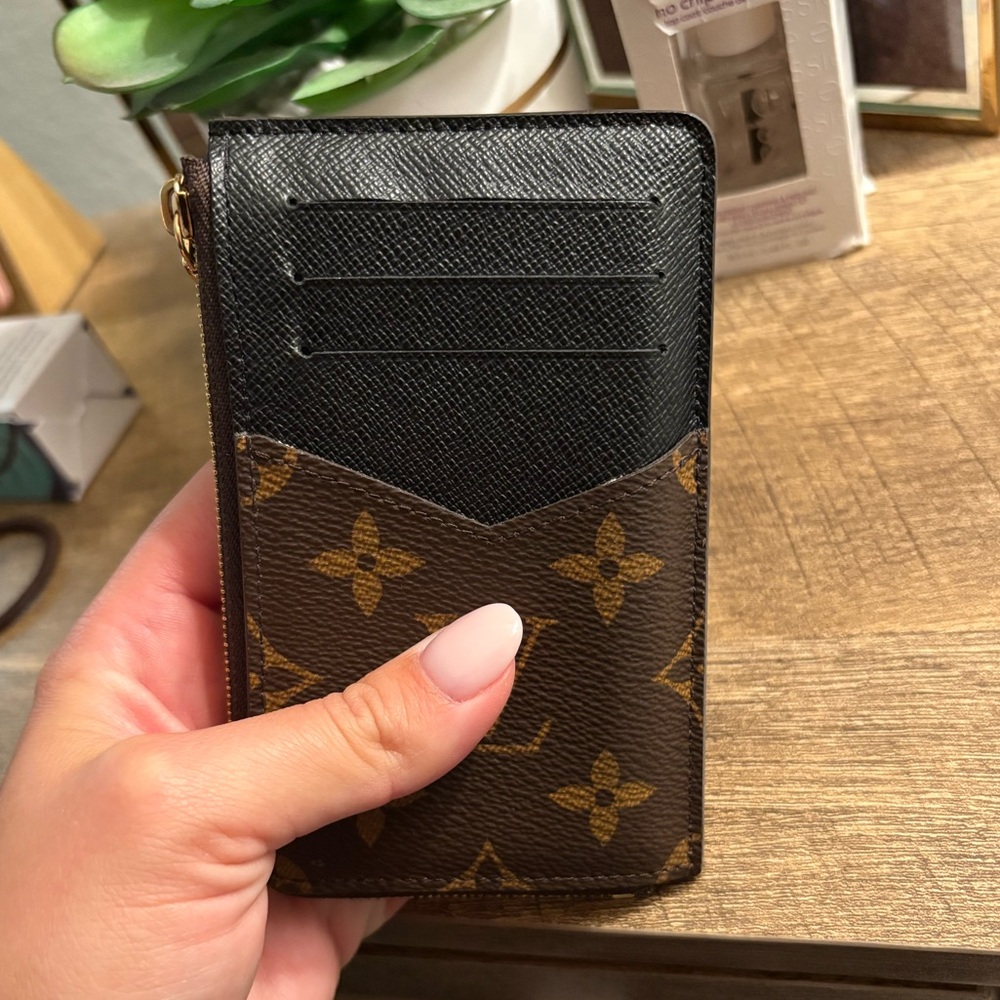 Louis Vuitton Card Holder Recto Verso monogram - Picture 6 of 16